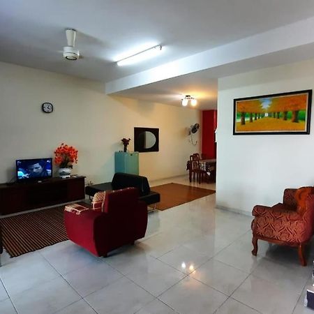 Homestay Ipoh Pengkalan Zawiah Bagian luar foto