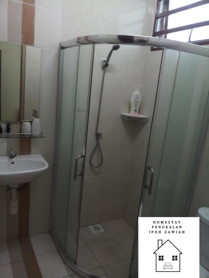 Homestay Ipoh Pengkalan Zawiah Bagian luar foto